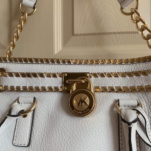 Michael Kors White/Gold Leather Satchel/Shoulder Handbag - Picture 2 of 12